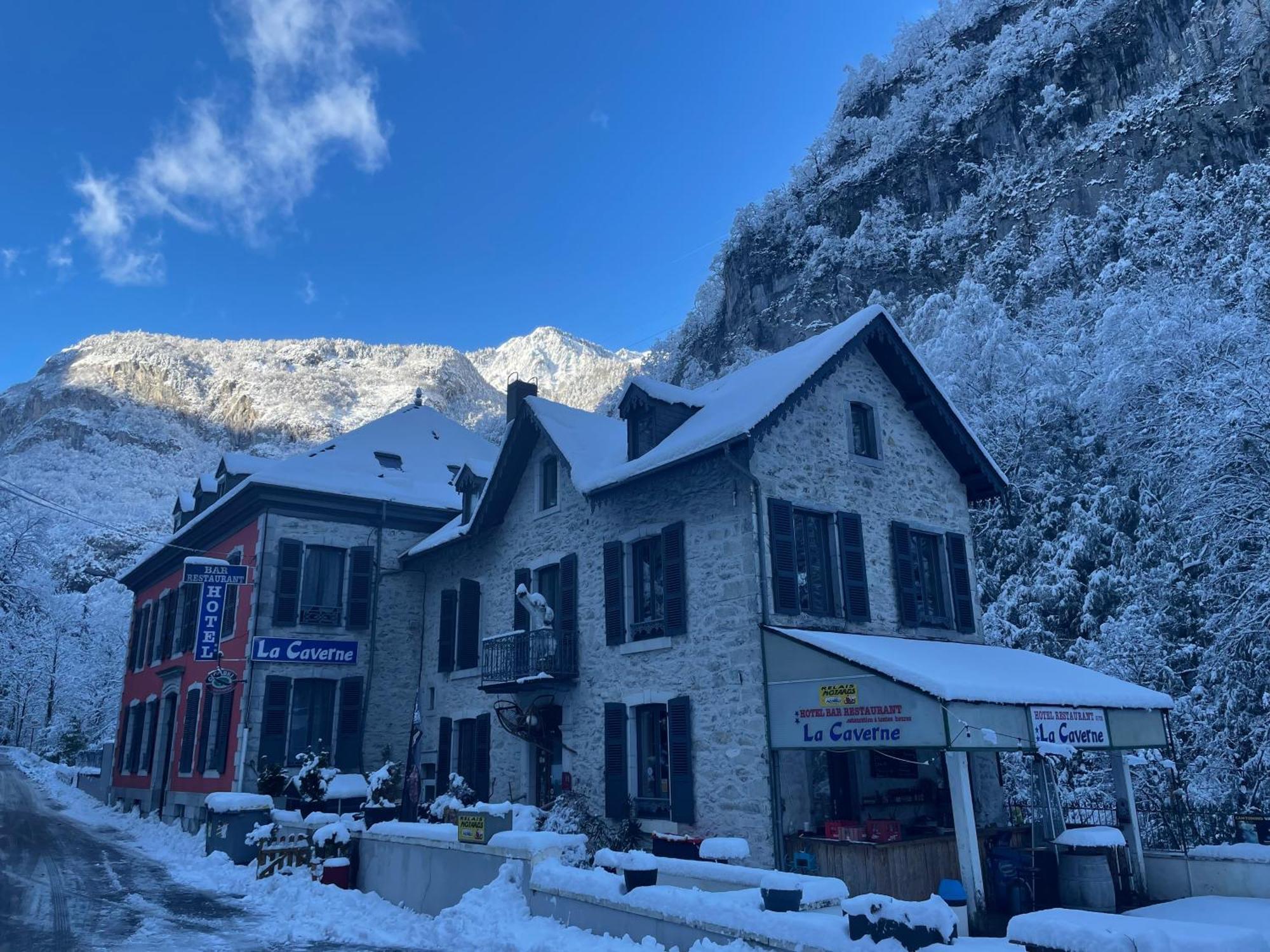 Auberge La Caverne Laruns Ngoại thất bức ảnh