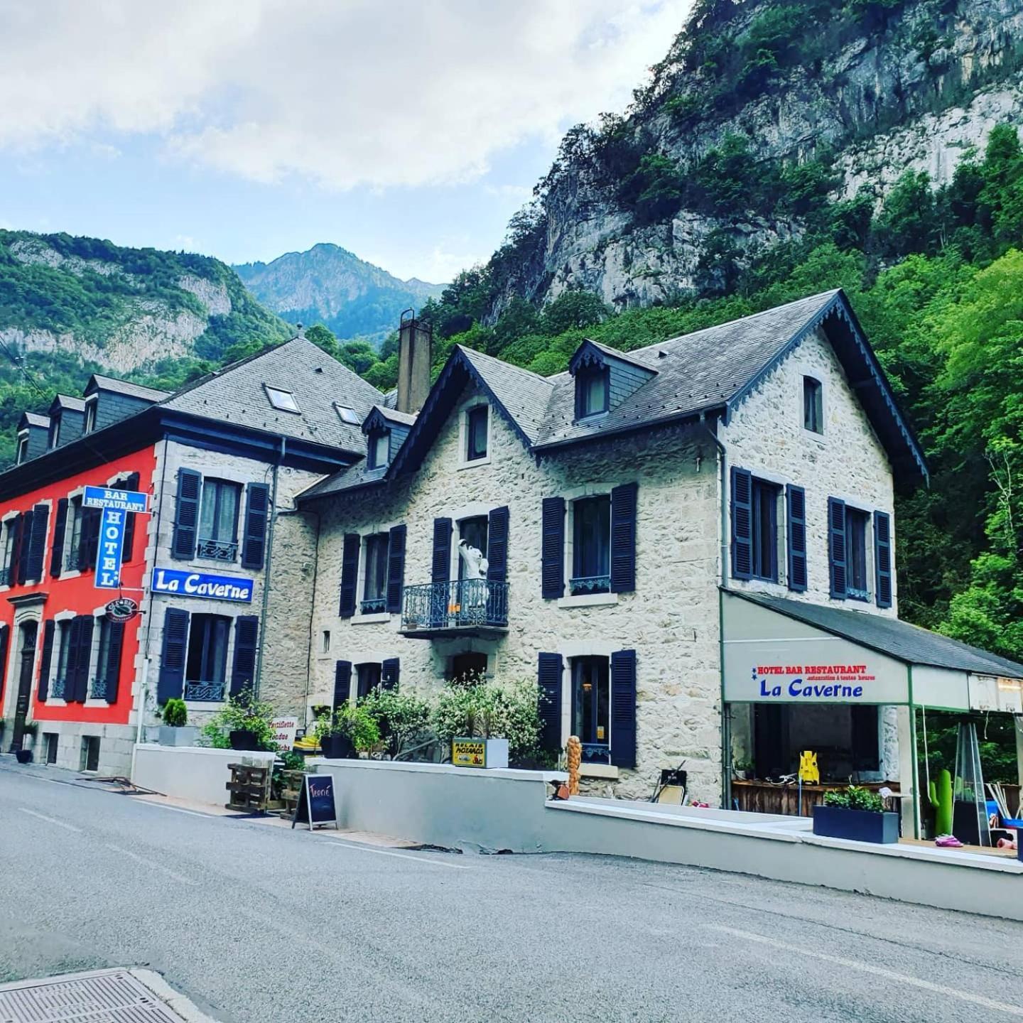 Auberge La Caverne Laruns Ngoại thất bức ảnh